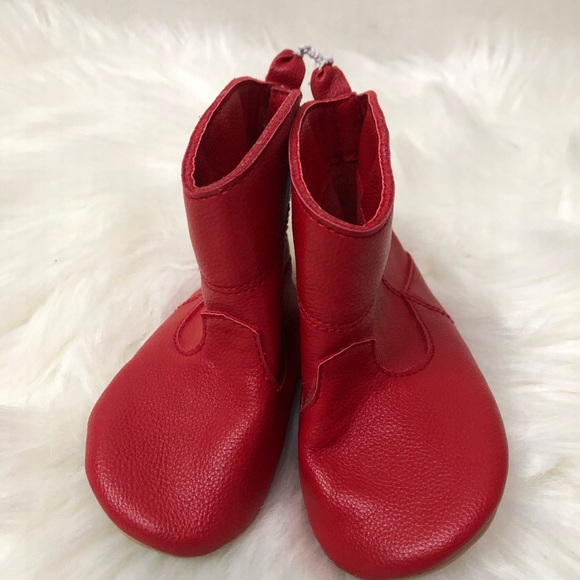 NWOT Old Navy Baby Red  Booties Sz 12-18 Months - Picture 9 of 11